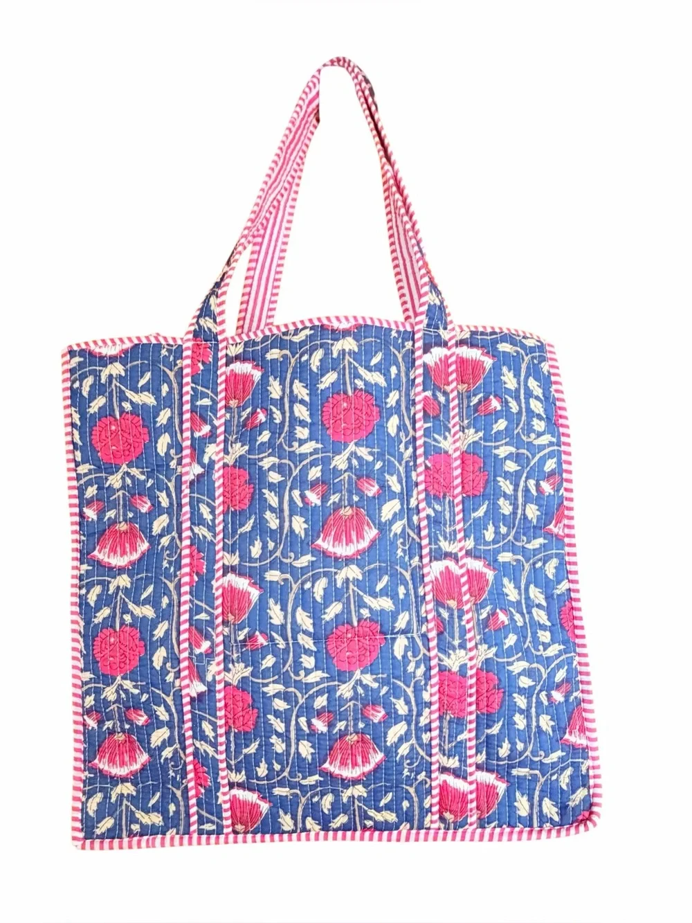 Strawflower Dakota Large Quilted Block Print Tote Bag NWT